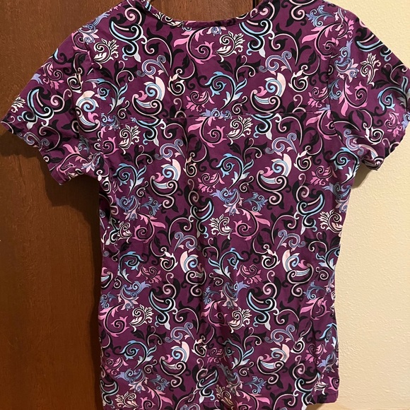 Scrub Star Scrub top - Picture 2 of 2